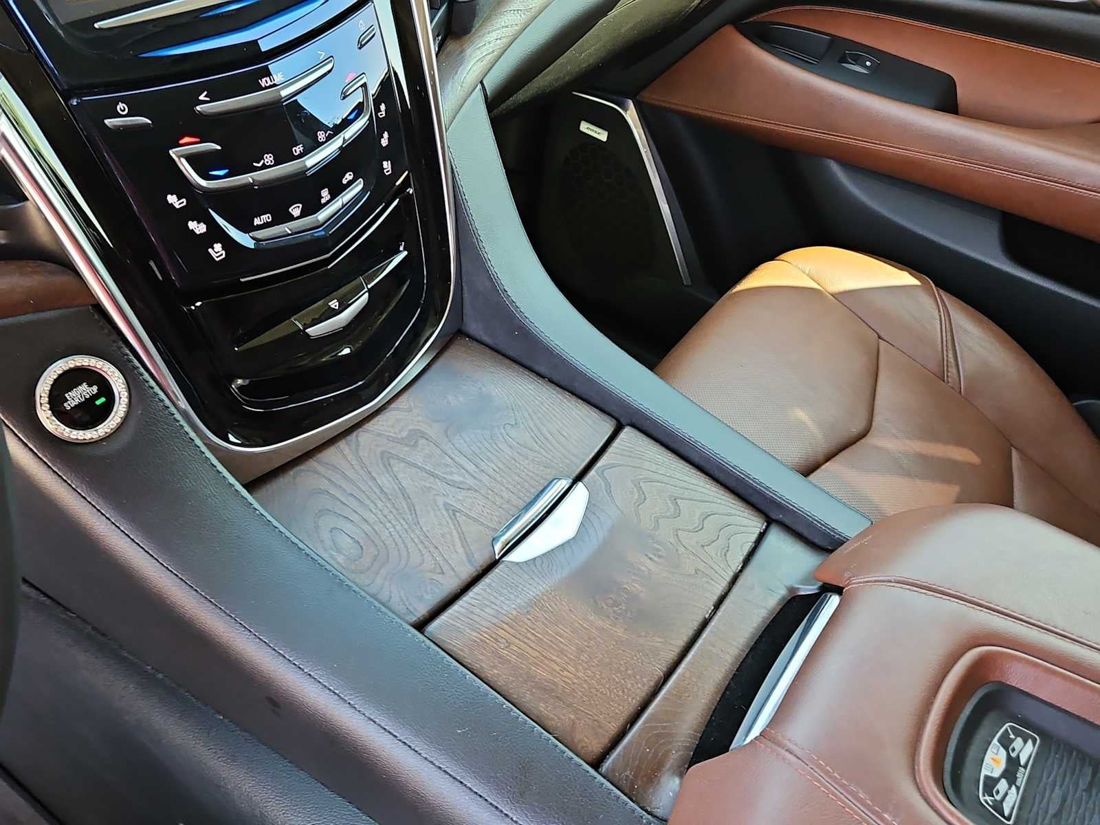 2017 Cadillac Escalade Premium Luxury