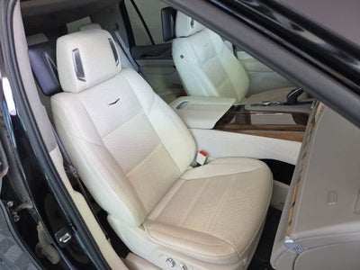 2023 Cadillac Escalade 4WD 4dr Sport Platinum