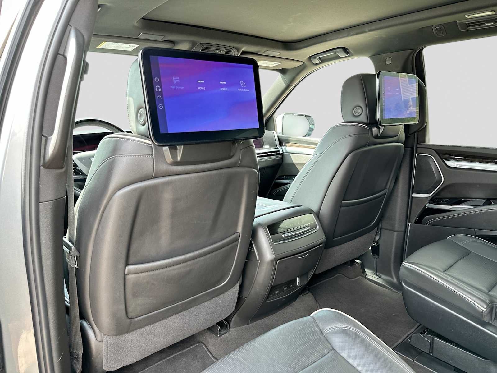 2025 Cadillac Escalade Premium Luxury