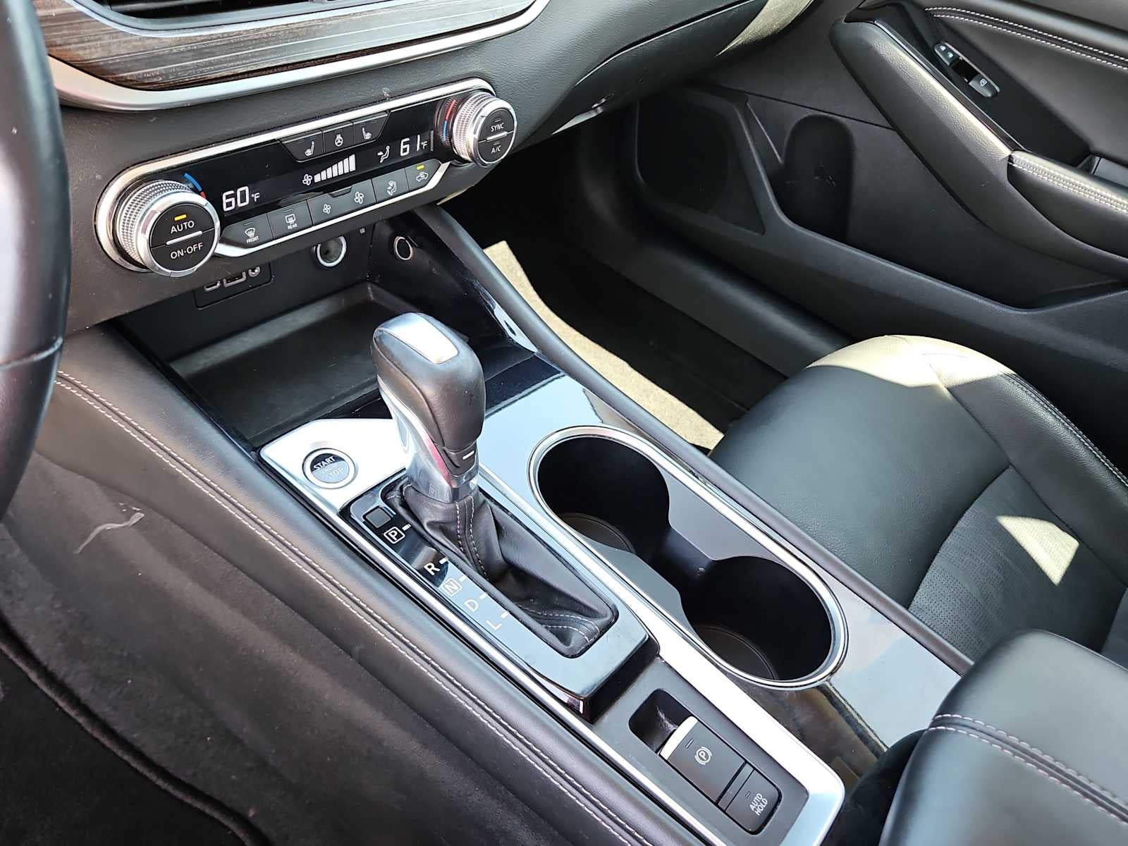 2020 Nissan Altima Platinum VC-Turbo FWD