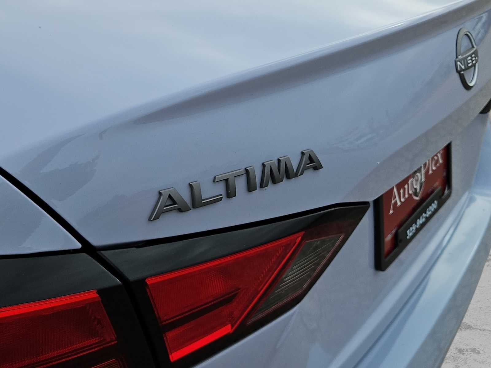 2024 Nissan Altima SR FWD