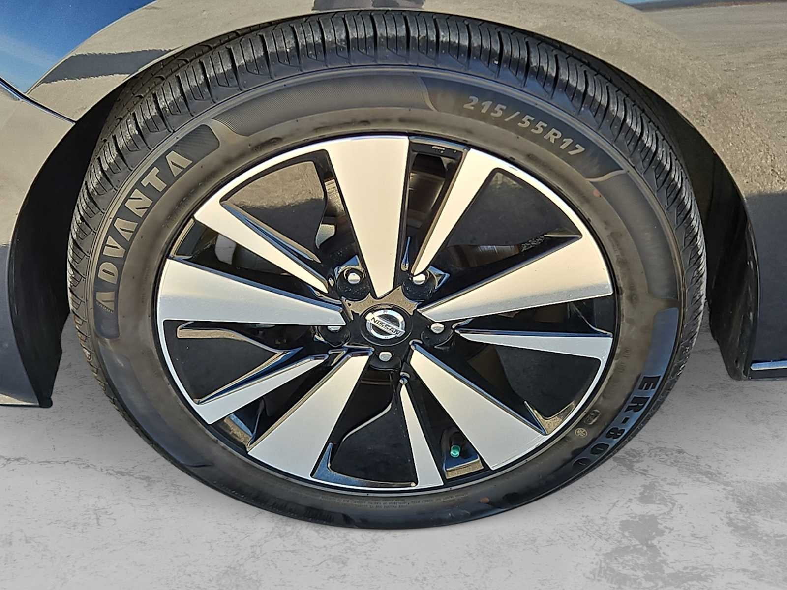 2022 Nissan Altima SV FWD