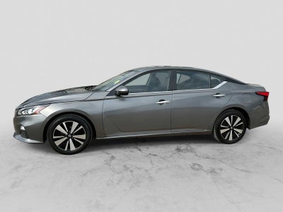 2022 Nissan Altima SV FWD