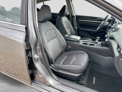 2022 Nissan Altima SV FWD