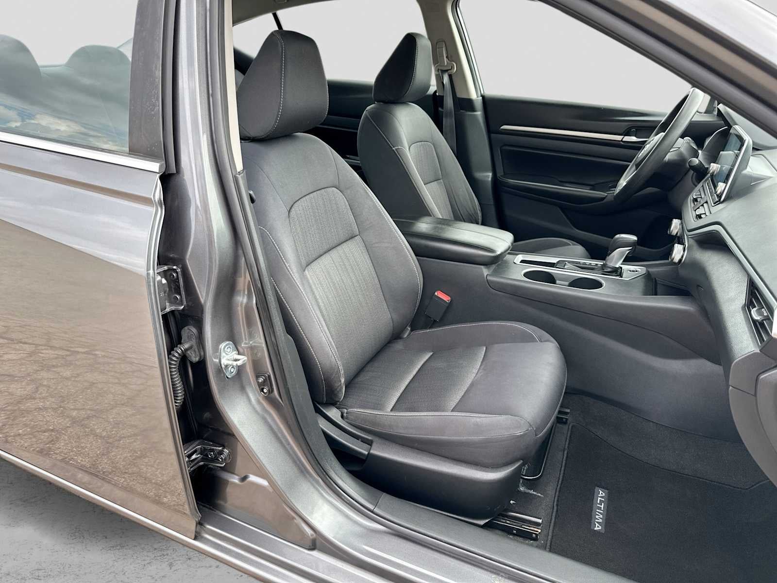 2022 Nissan Altima SV FWD