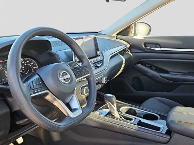 2023 Nissan Altima SV FWD