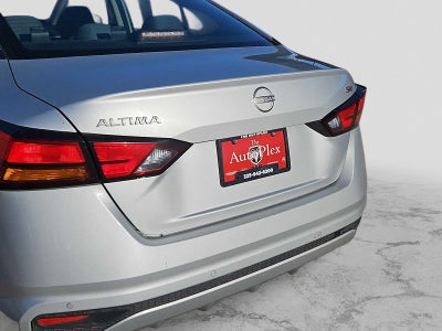 2023 Nissan Altima SV FWD