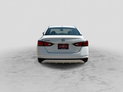 2025 Nissan Altima SV FWD