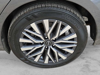 2025 Nissan Altima SV FWD