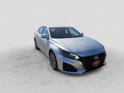 2023 Nissan Altima SV FWD