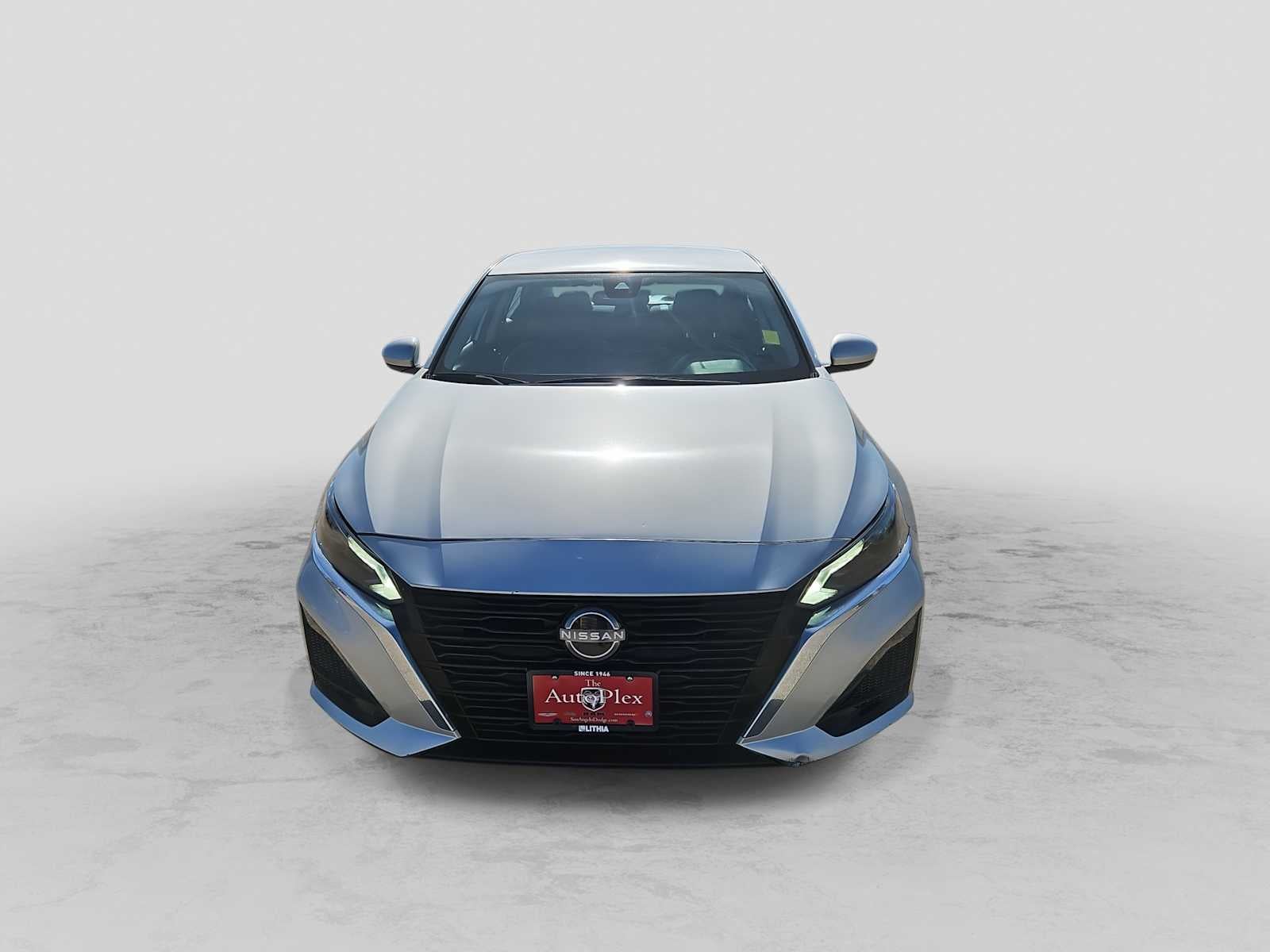 2023 Nissan Altima SV FWD