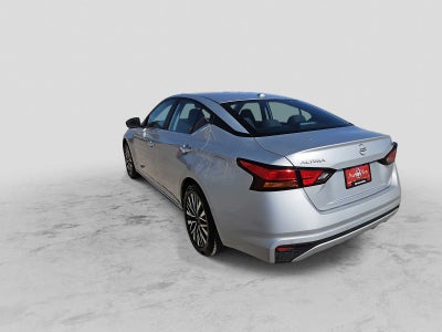 2023 Nissan Altima SV FWD