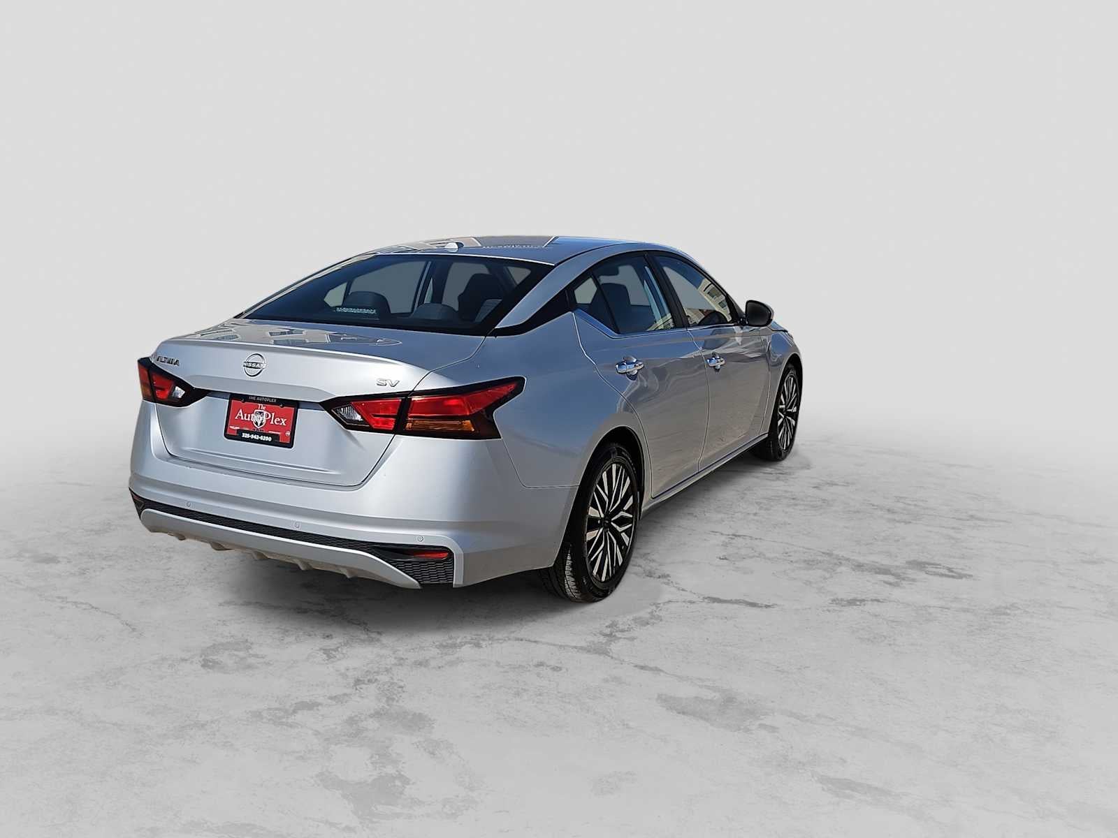 2023 Nissan Altima SV FWD