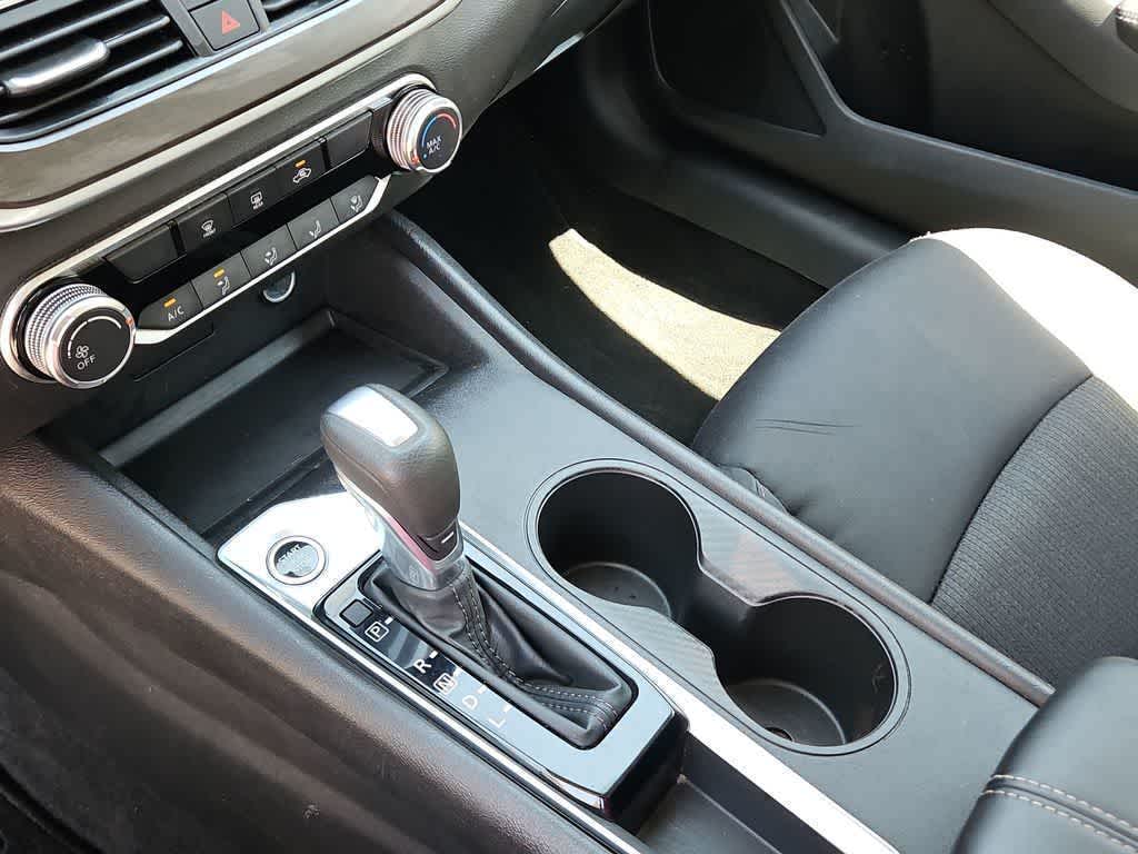 2025 Nissan Altima SV FWD
