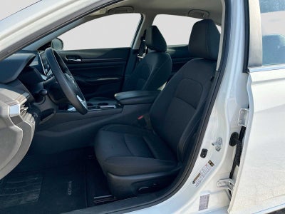 2025 Nissan Altima SV FWD