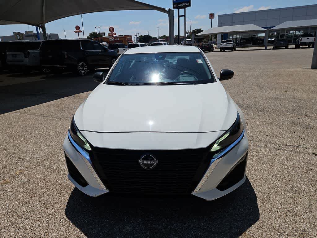 2025 Nissan Altima SV FWD