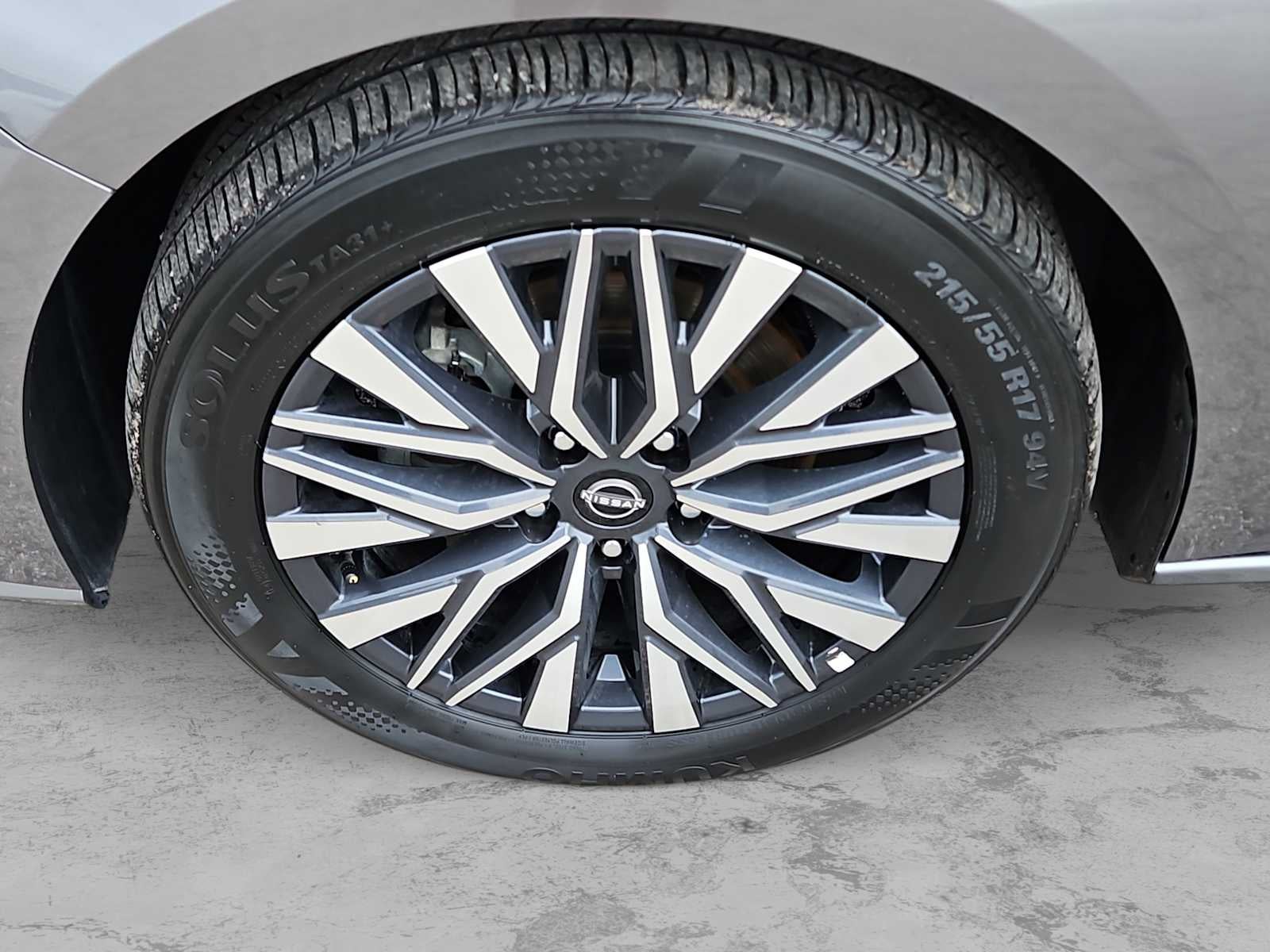 2025 Nissan Altima SV FWD