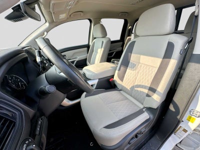 2024 Nissan Titan Crew Cab SV 4x2