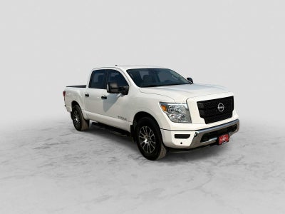 2024 Nissan Titan Crew Cab SV 4x2