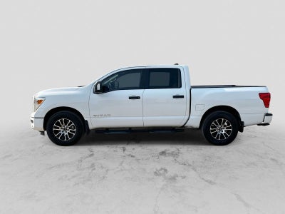 2024 Nissan Titan Crew Cab SV 4x2