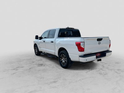 2024 Nissan Titan Crew Cab SV 4x2