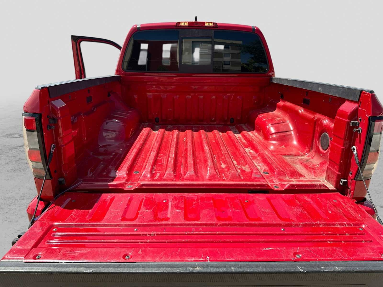 2022 Nissan Frontier Crew Cab SV 4x2