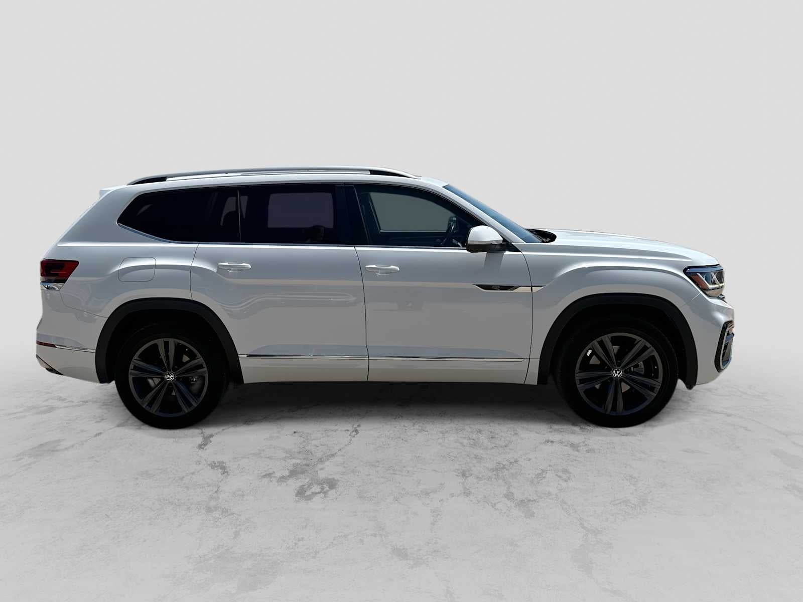 2022 Volkswagen Atlas 3.6L V6 SEL R-Line