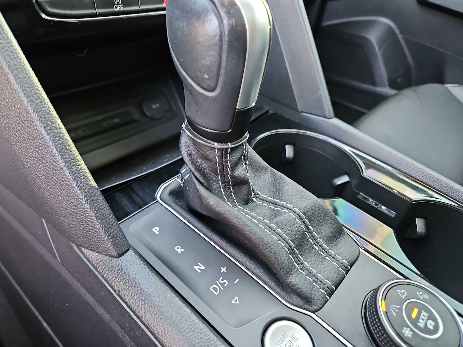 2023 Volkswagen Atlas 3.6L V6 SEL R-Line Black