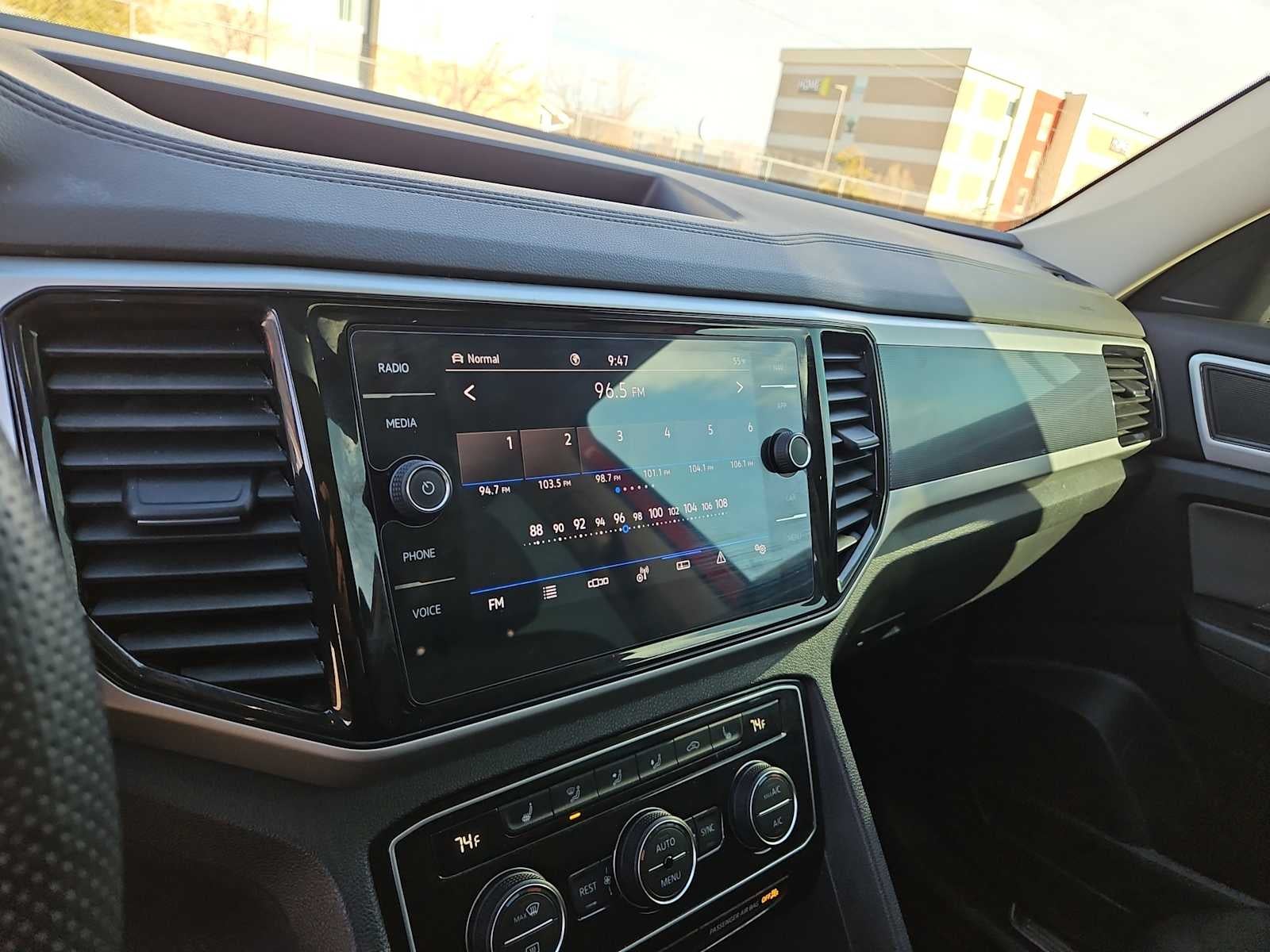 2023 Volkswagen Atlas 3.6L V6 SEL R-Line Black