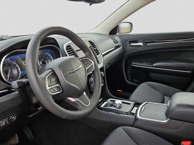 2023 Chrysler 300 Touring