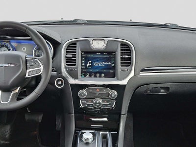 2023 Chrysler 300 Touring