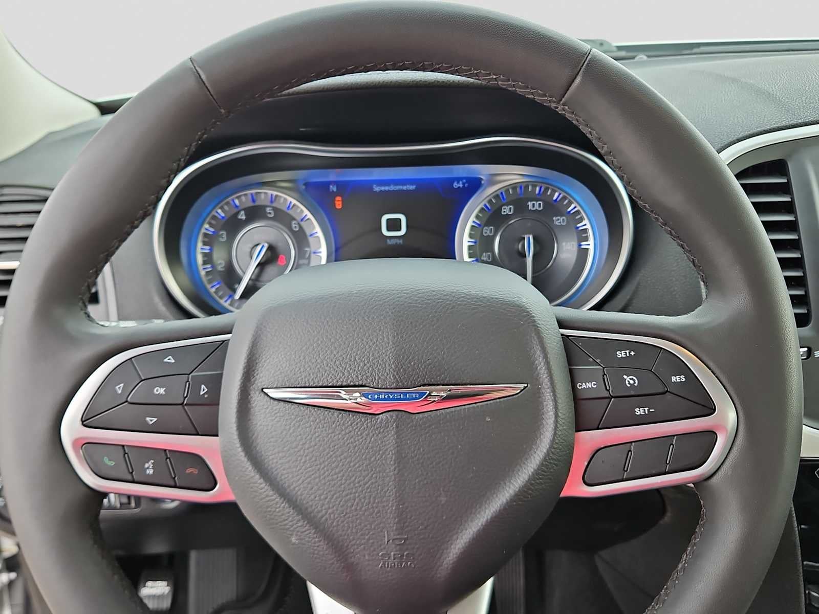 2023 Chrysler 300 Touring