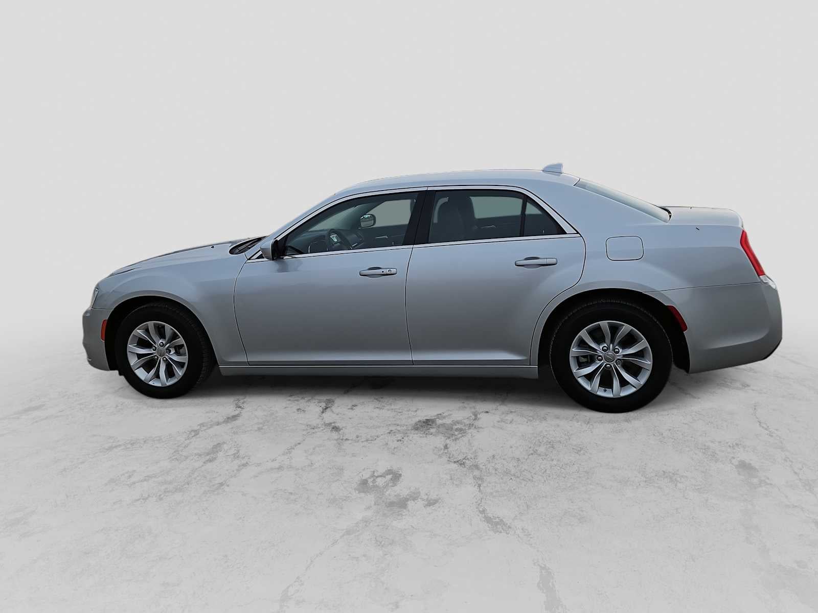 2023 Chrysler 300 Touring