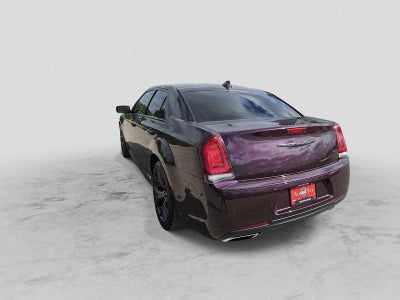 2021 Chrysler 300 Touring L