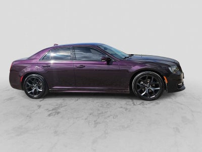 2021 Chrysler 300 Touring L