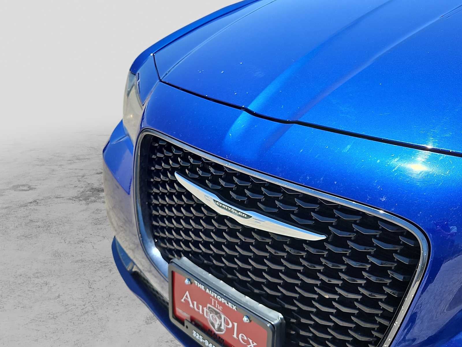 2019 Chrysler 300 Touring