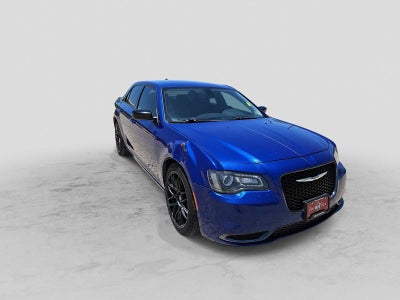 2019 Chrysler 300 Touring