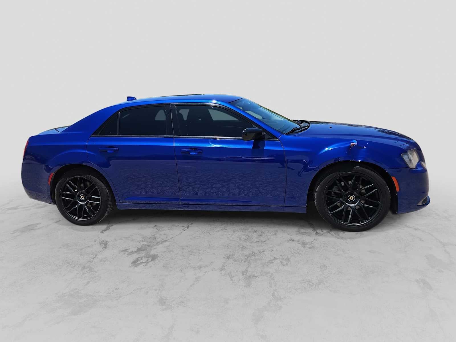 2019 Chrysler 300 Touring
