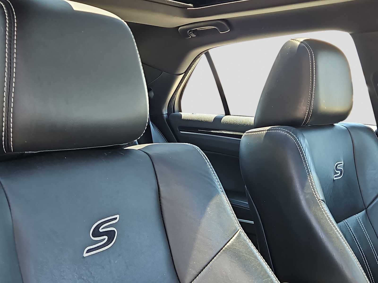 2023 Chrysler 300 300S