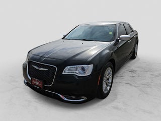 2017 Chrysler 300 300C RWD