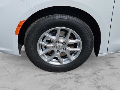 2025 Chrysler Pacifica PACIFICA SELECT