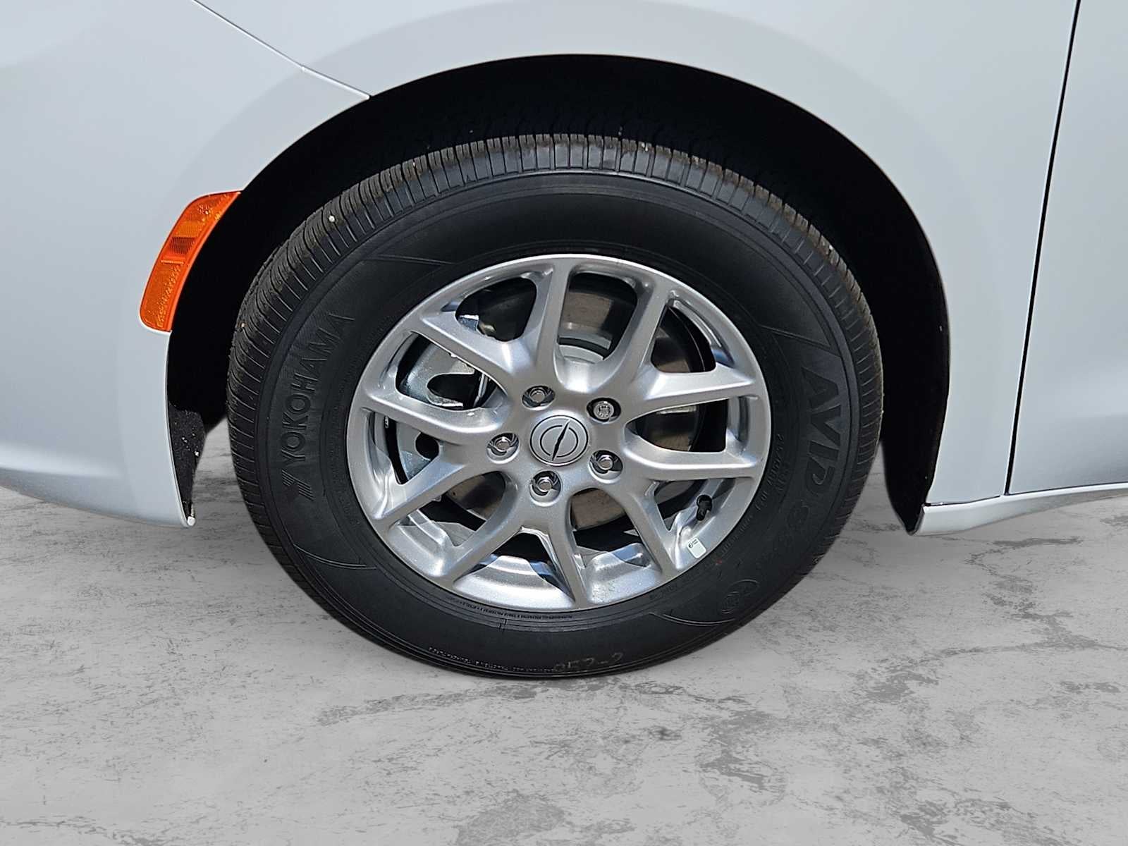 2025 Chrysler Pacifica PACIFICA SELECT