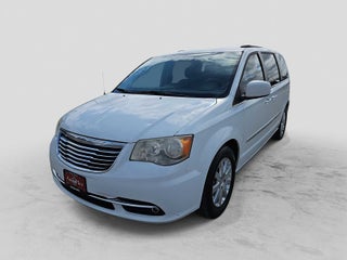 2016 Chrysler Town &amp; Country Touring