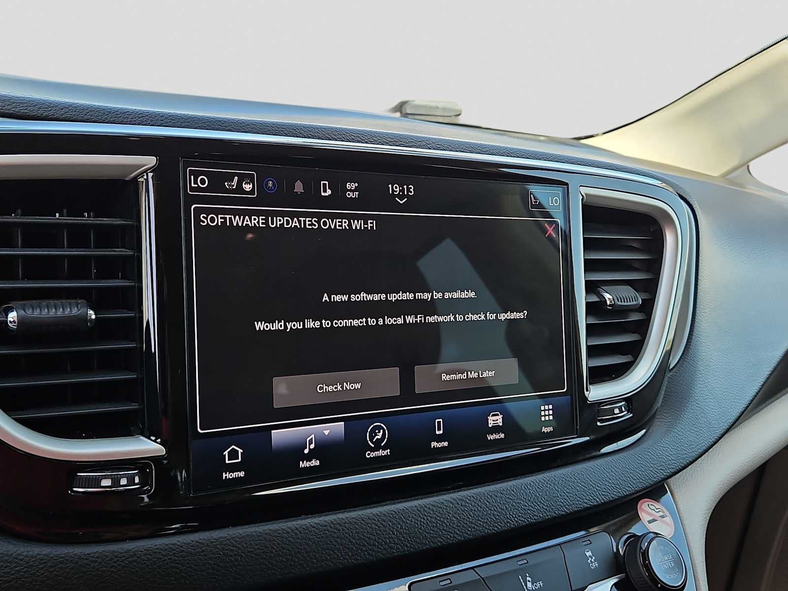 2022 Chrysler Pacifica Touring L