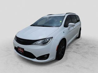2020 Chrysler Pacifica Hybrid Limited FWD