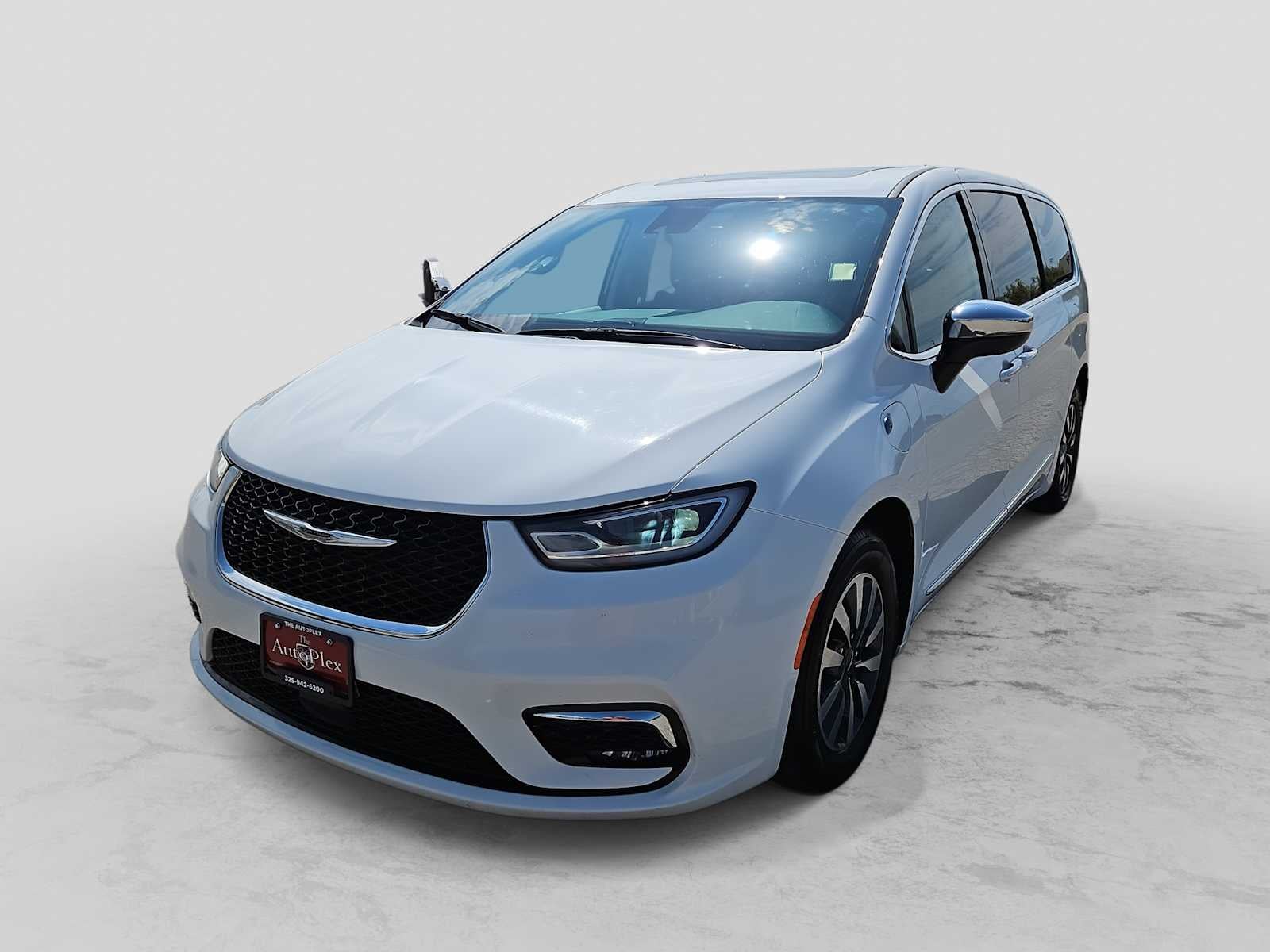 2023 Chrysler Pacifica Hybrid Limited Hybrid's photo
