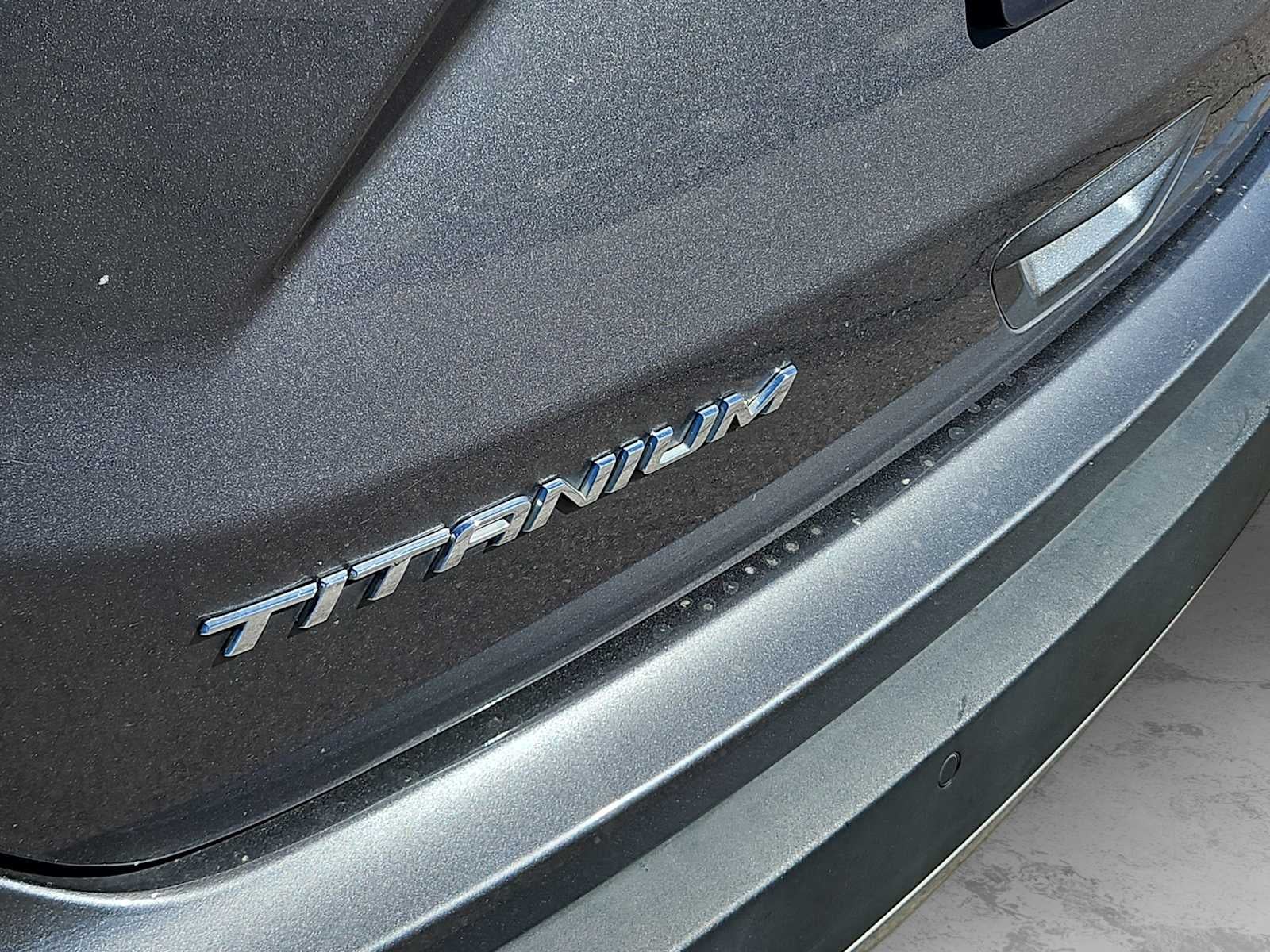2024 Ford Edge Titanium