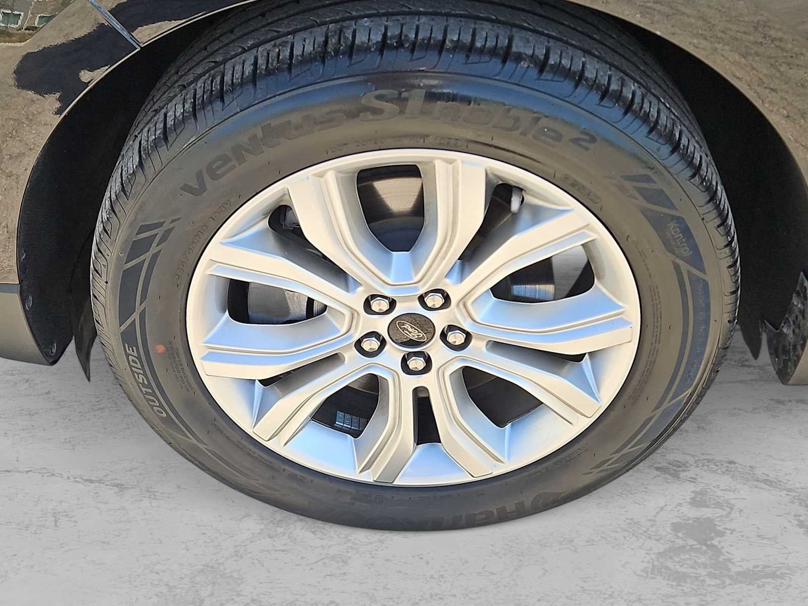 2023 Ford Edge Titanium
