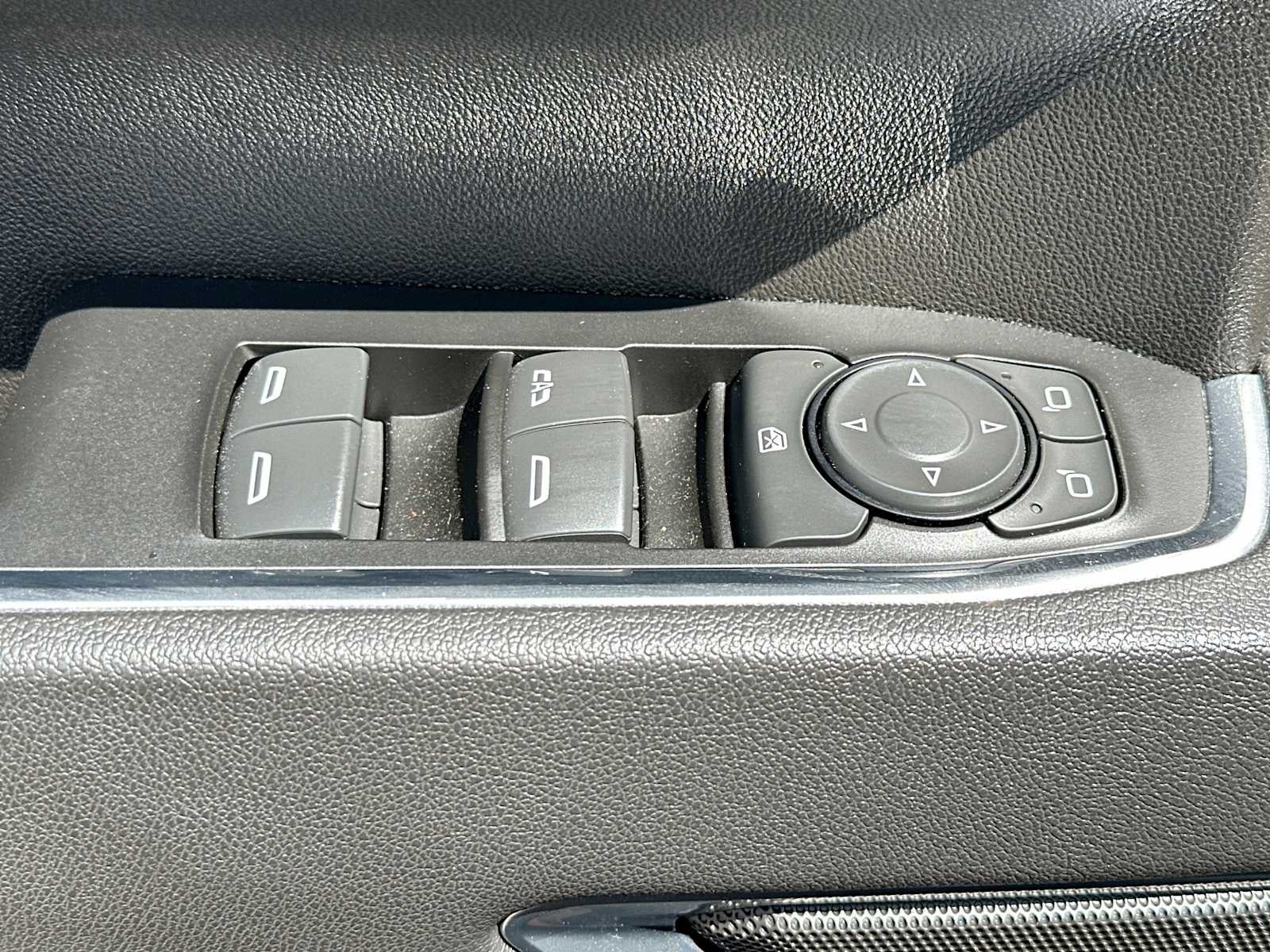 2025 Chevrolet Silverado 2500HD 4WD Crew Cab Standard Bed LT