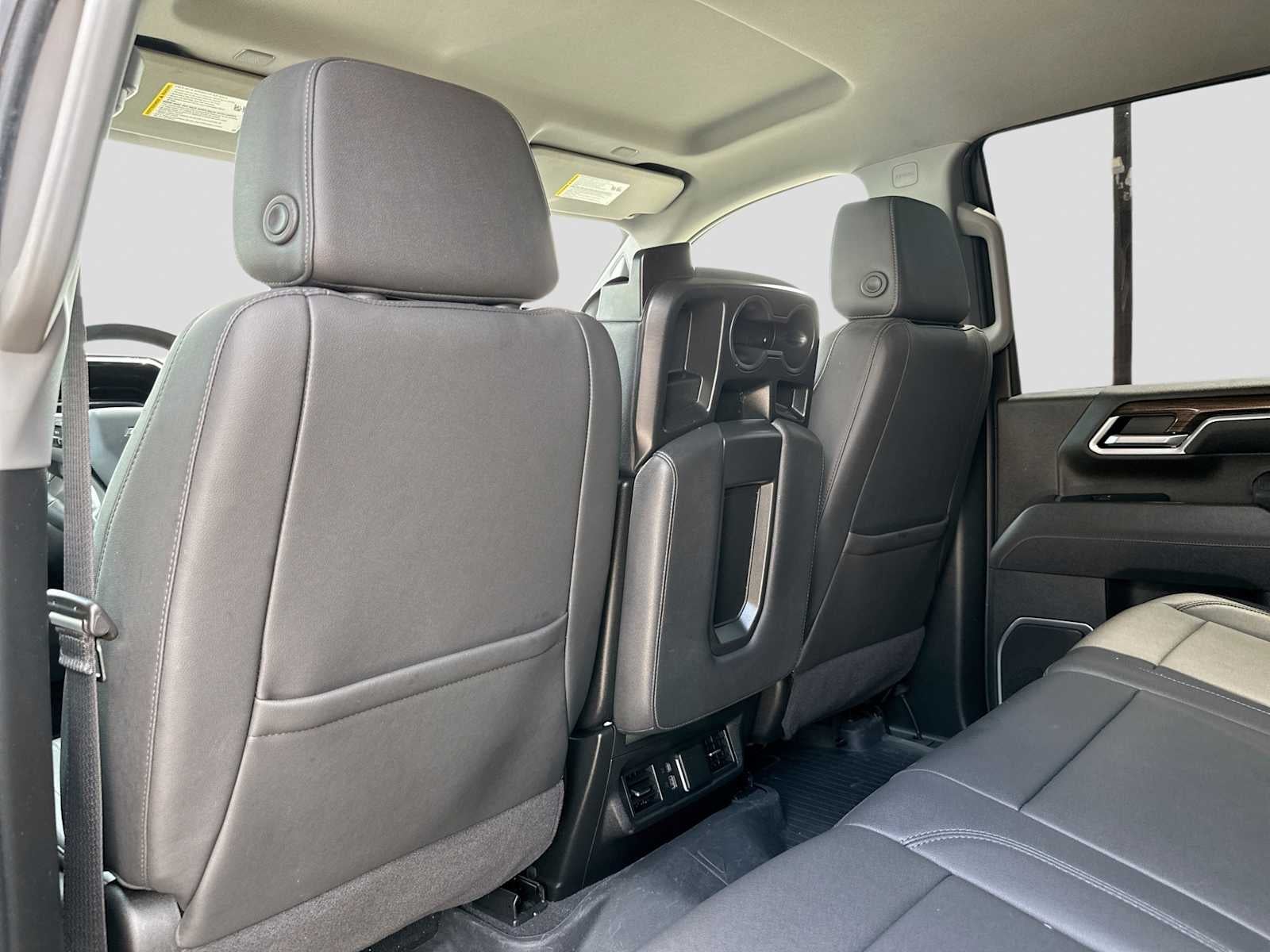 2025 Chevrolet Silverado 2500HD 4WD Crew Cab Standard Bed LT